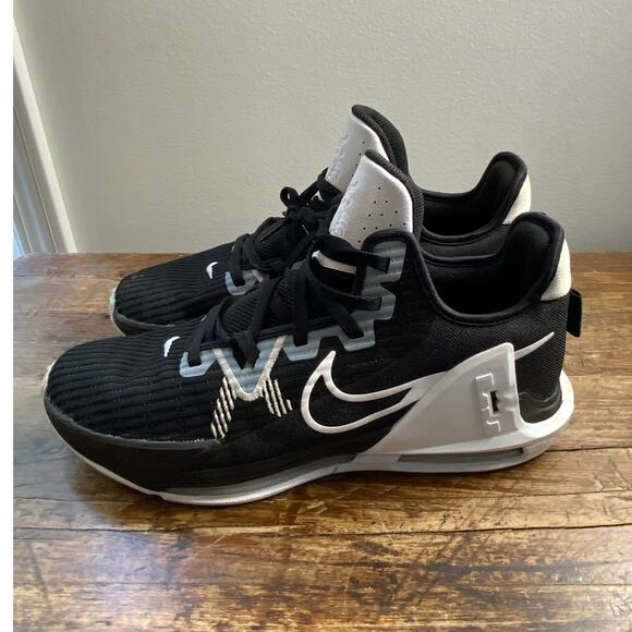 Nike Lebron Witness 6 TB men\'s size 13 main image 6